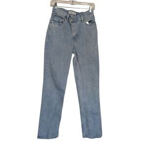 Abercrombie 26 / 2 The 90s Straight Ultra High Rise Jeans Crossover Light Wash